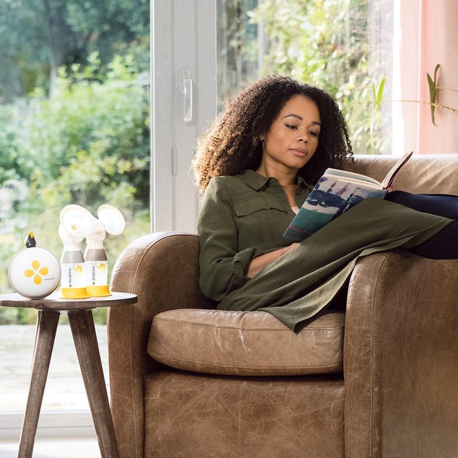 Medela Swing Maxi Double Electric Breast Pump – USB-Chargeable, More Milk in Less Time, Featuring PersonalFit Flex shields and Medela 2-Phase Expression Technology